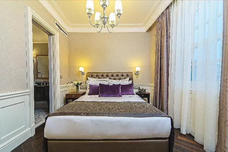 Hotel Meroddi La Porta Stambuł